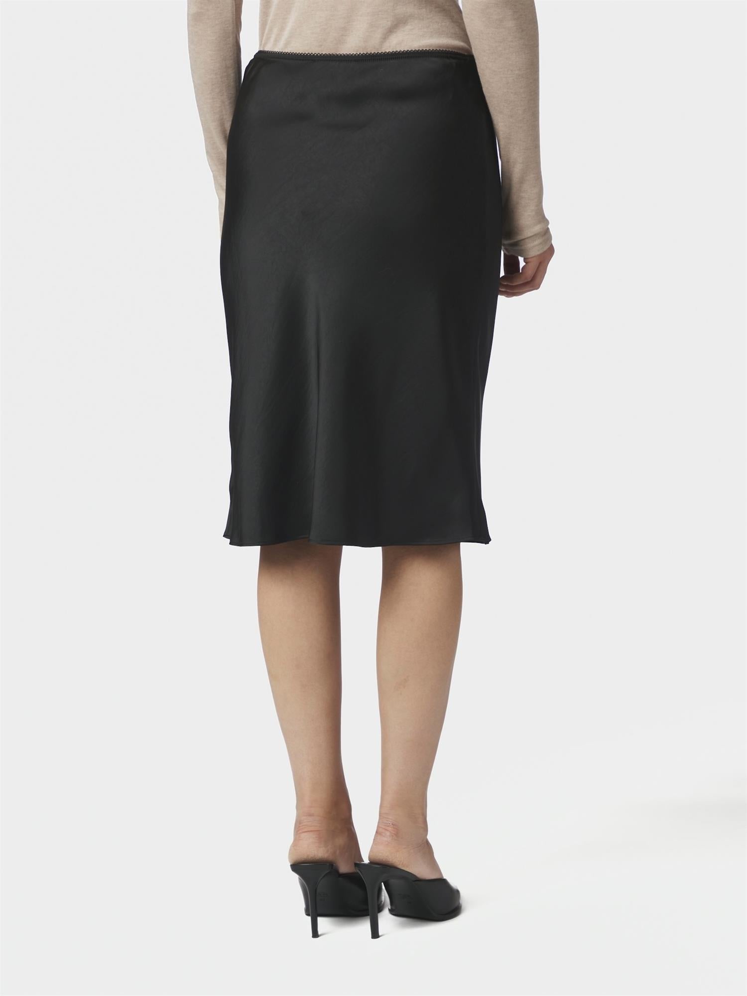 Mindie Heavy sateen Skirt, Black