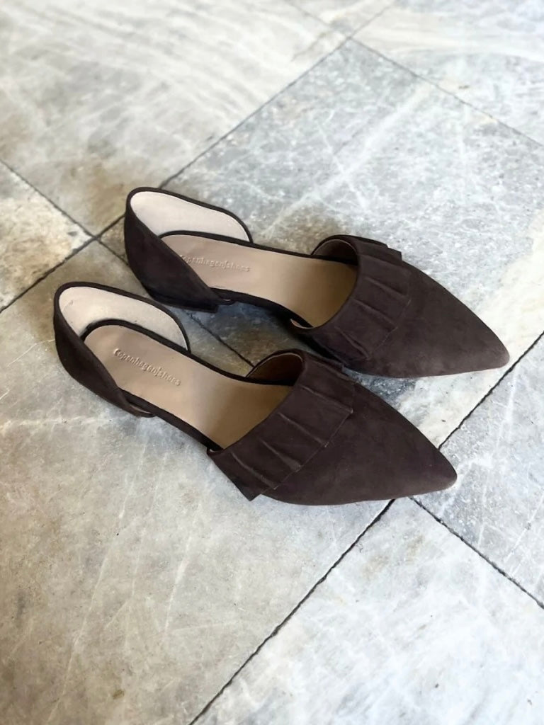 NEW ROMANCE 23 - SUEDE, Dark Brown