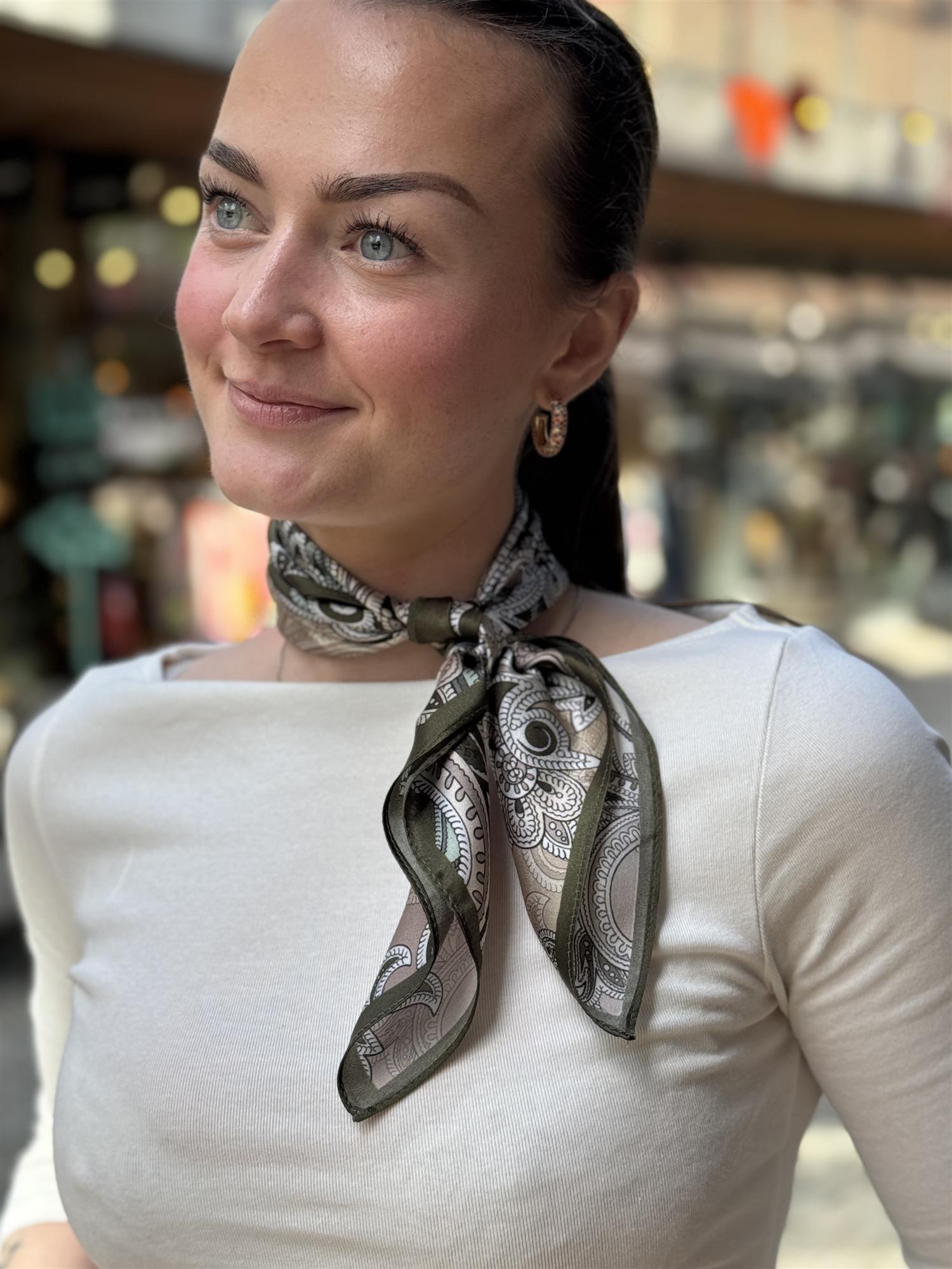 Cara Scarf, Green
