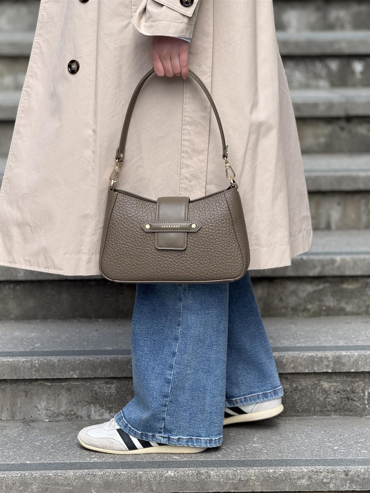 Fleuves Small, Taupe