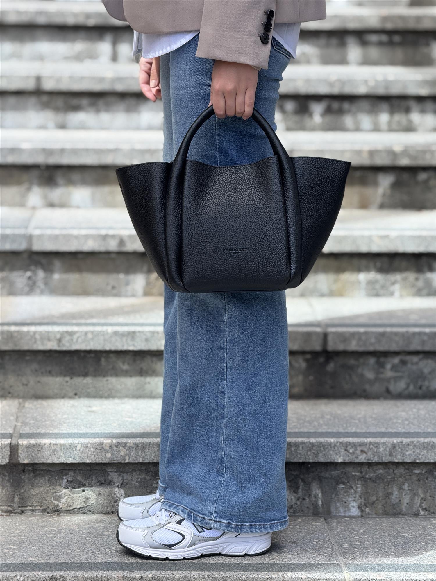 Citrouille Medium, crossbody, Black