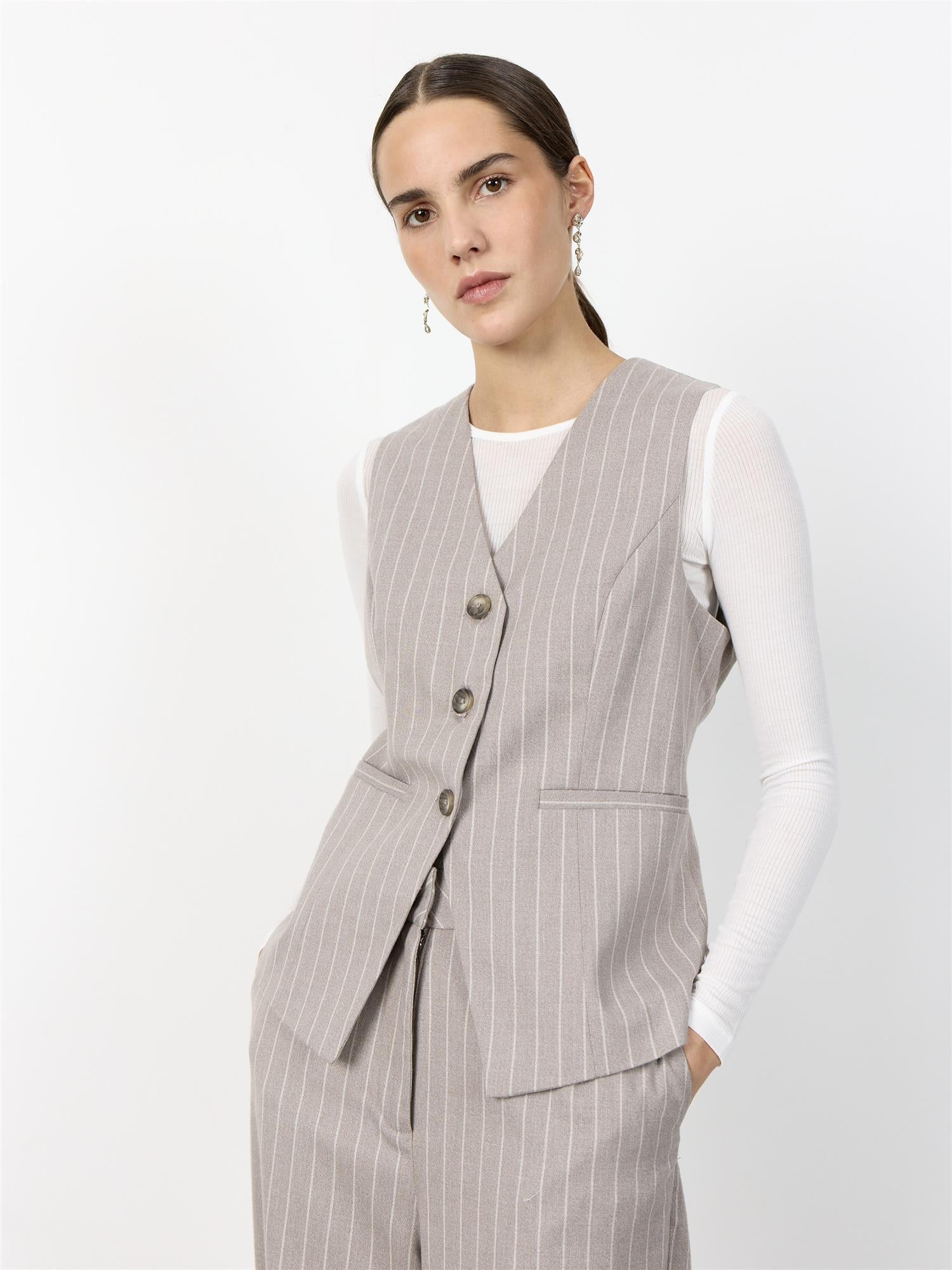 LR-PAMMY 2, Waistcoat