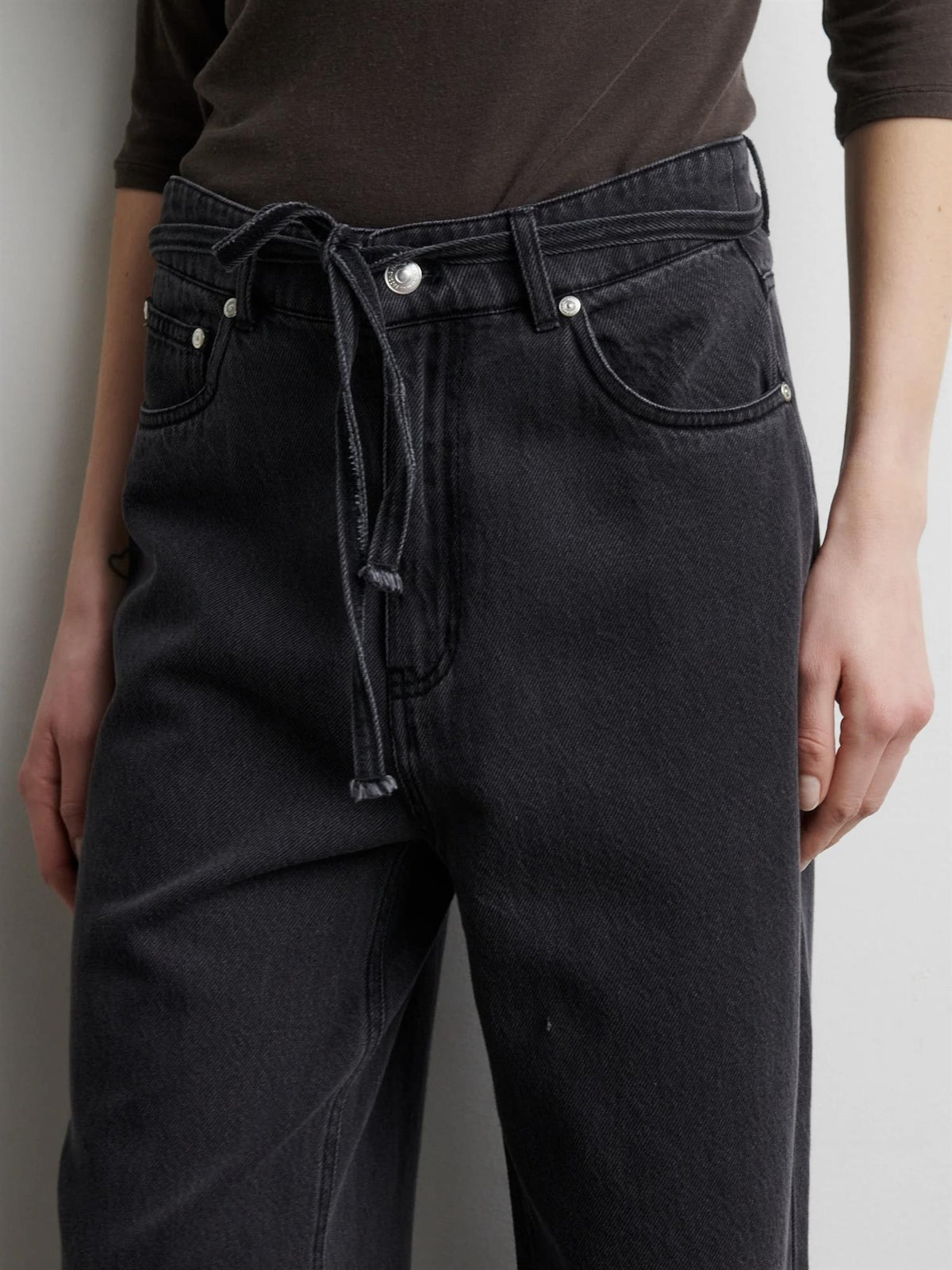 Irvana Denim Jeans, Grey