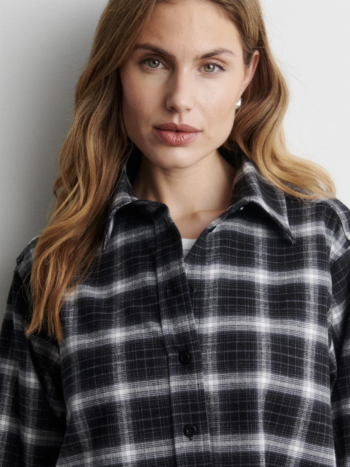 Genola Shirt, Black