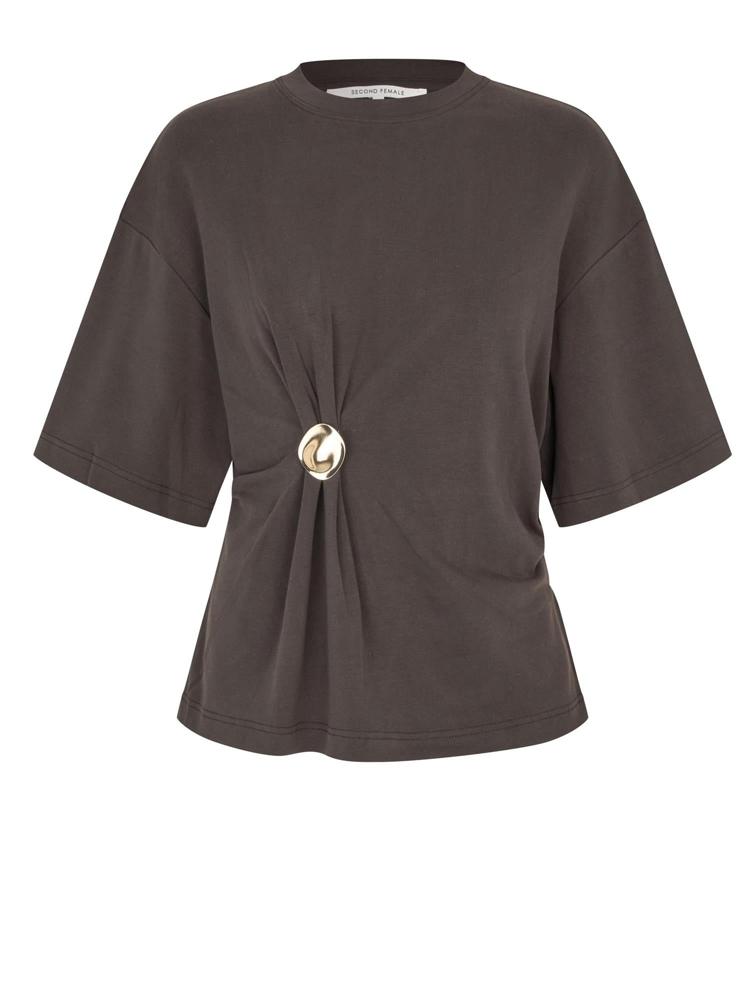 Enora Brooch Tee