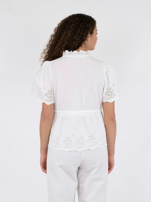 Satsi Embroidery Blouse