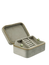 Velvet Jewellery Box, Milieu Green