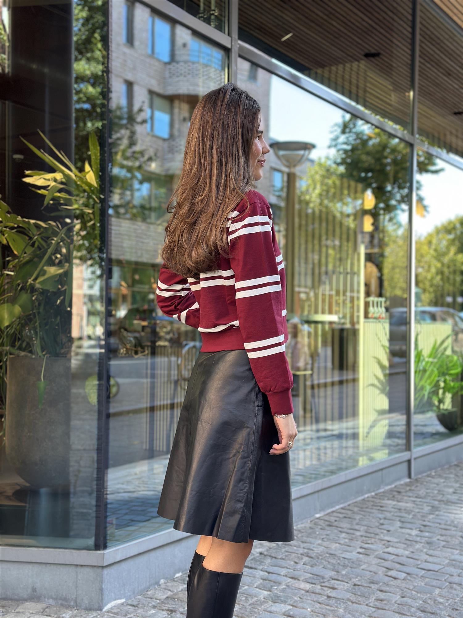 Skirt with zip pockets, Black
