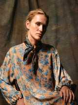 Small Classical Dani Scarf, Blue