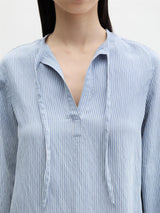 Blouse, casual fit, stand up collar