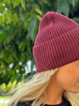 Beanie, knitted, fold-up, structured, Deep Ruby