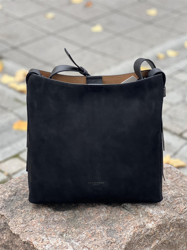 Amalie Medium, Black