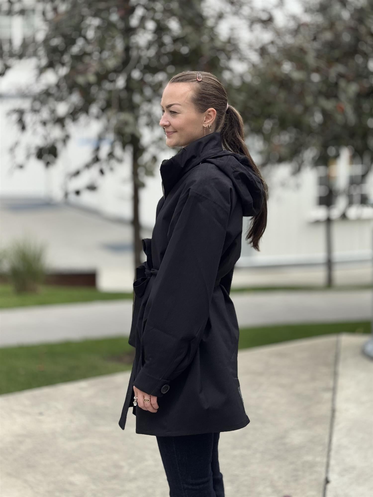 Rossby Coat, Black