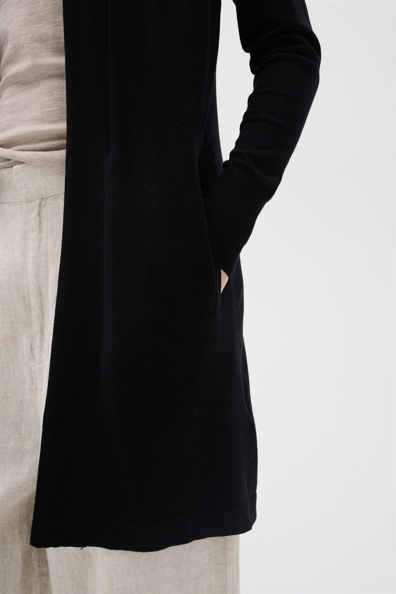 Renee Cardigan, Black