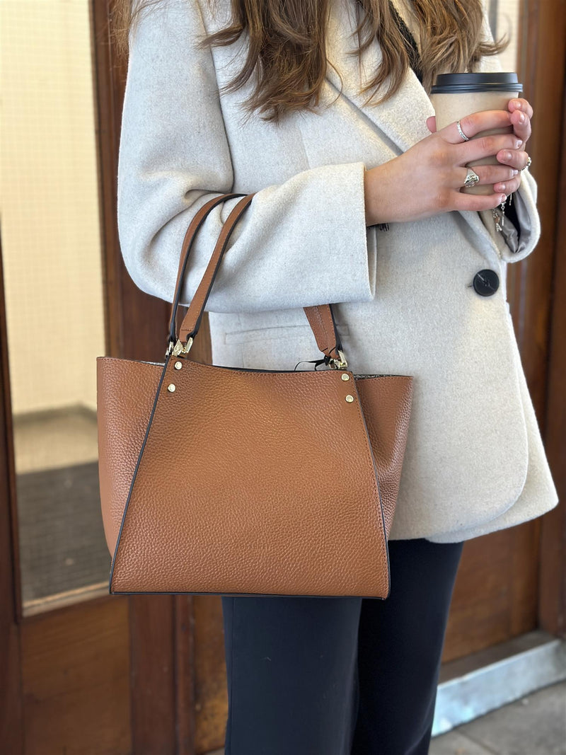 Hebdo, Small Tote, Camel