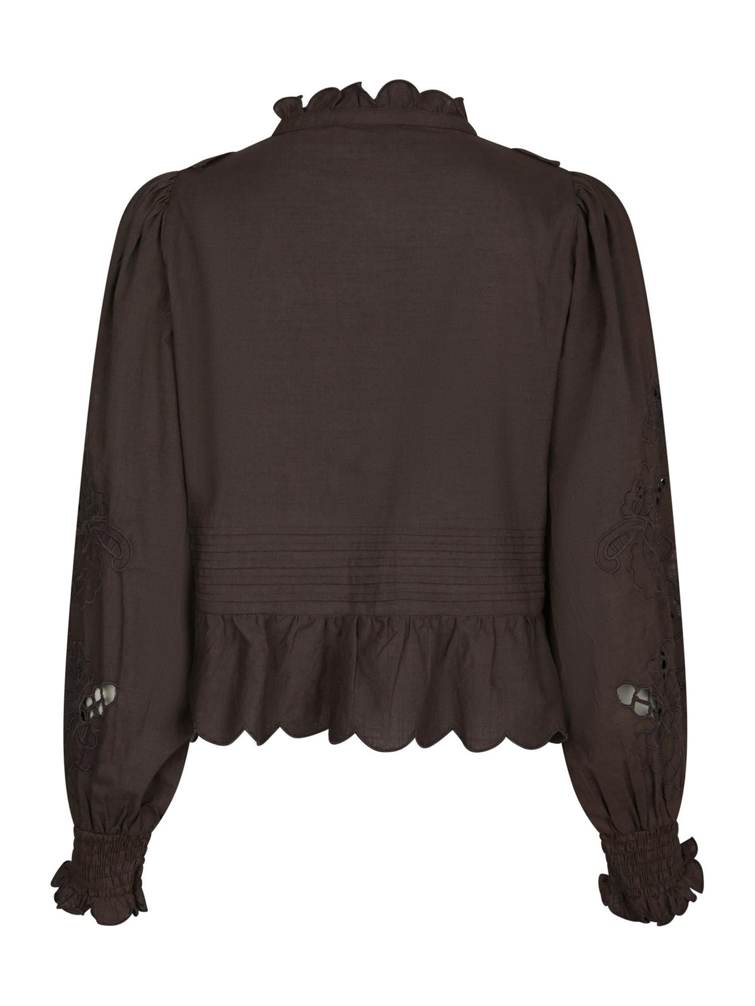 Petrine Embroidery Blouse