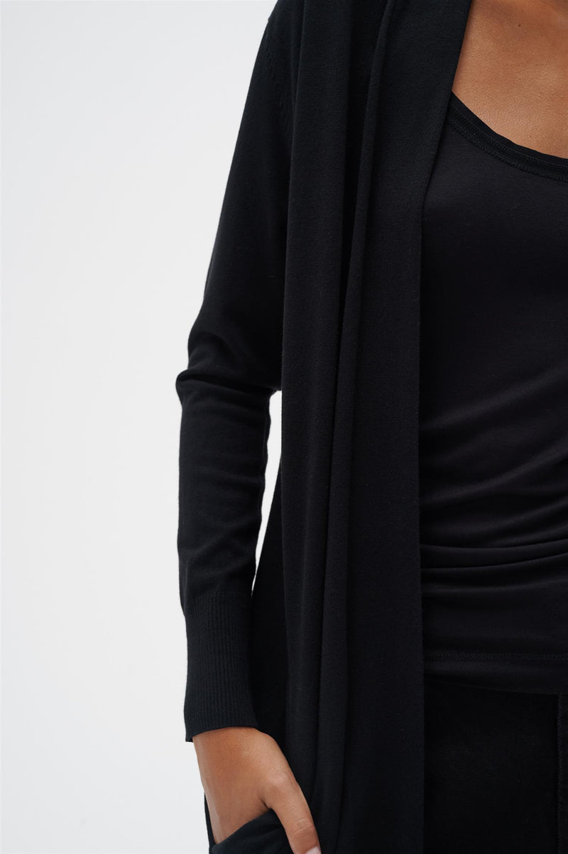 Renee Cardigan, Black