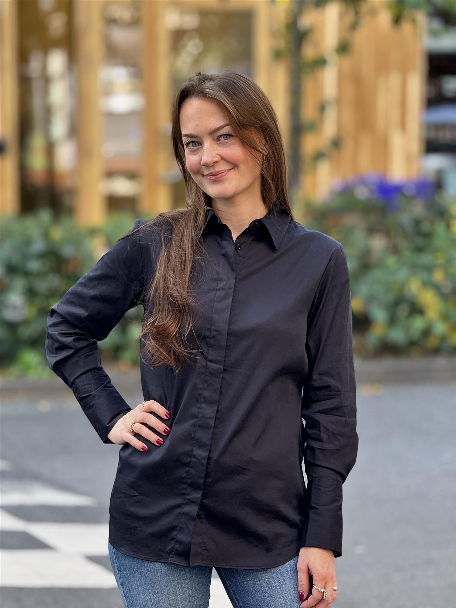 Bettina Classic Shirt, Navy