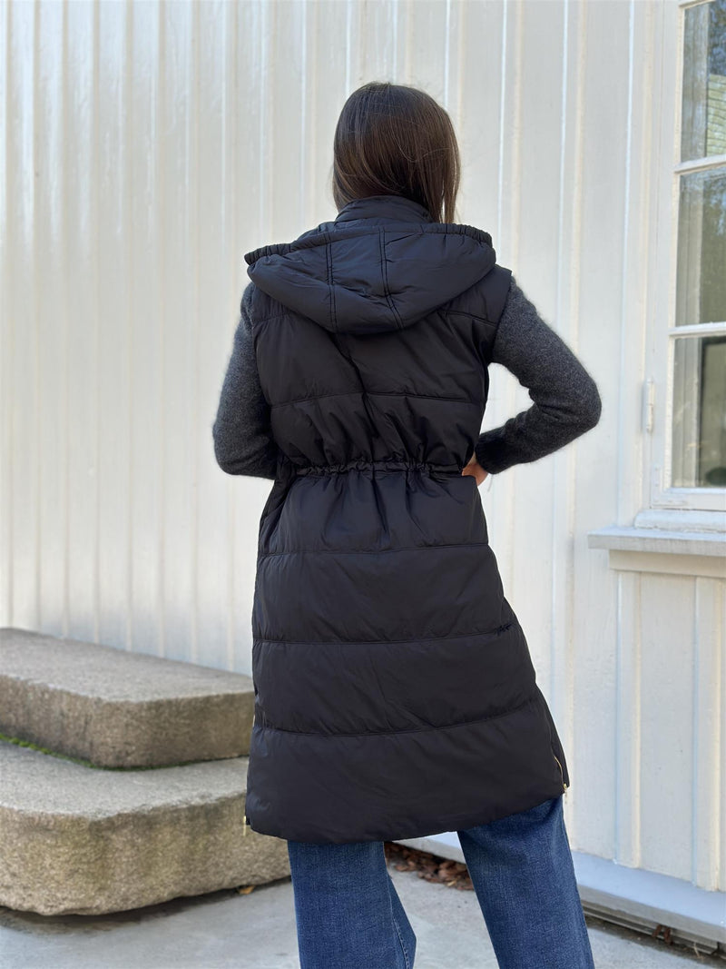 Orzala vest , Black