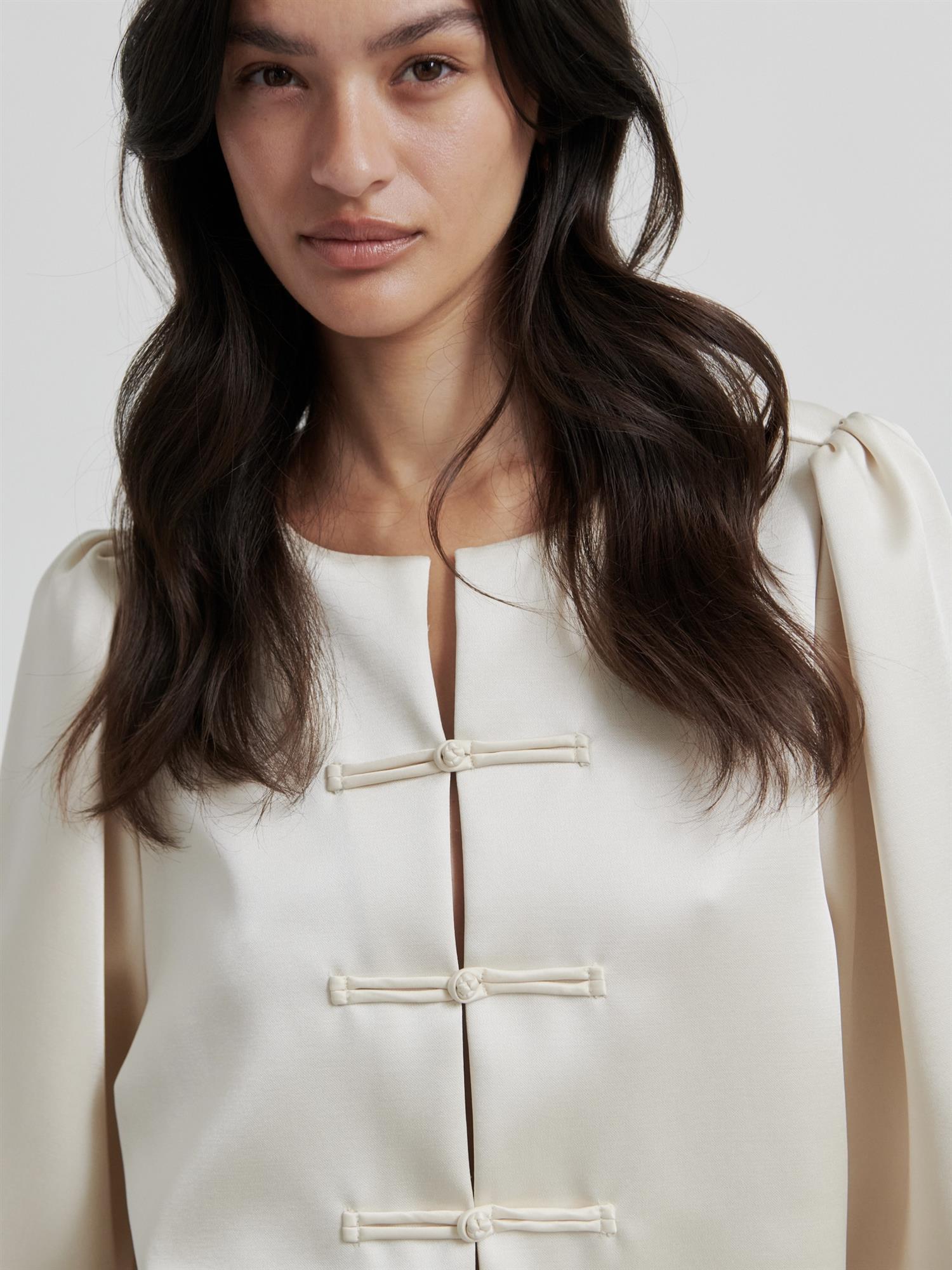 Perlla New Blouse
