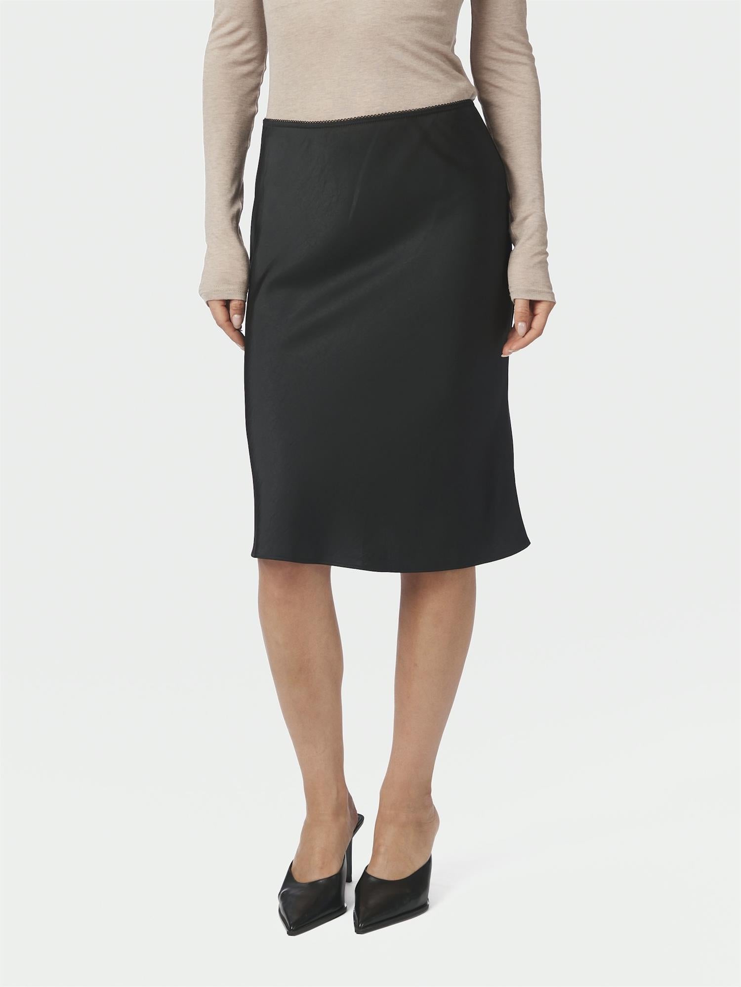 Mindie Heavy sateen Skirt, Black