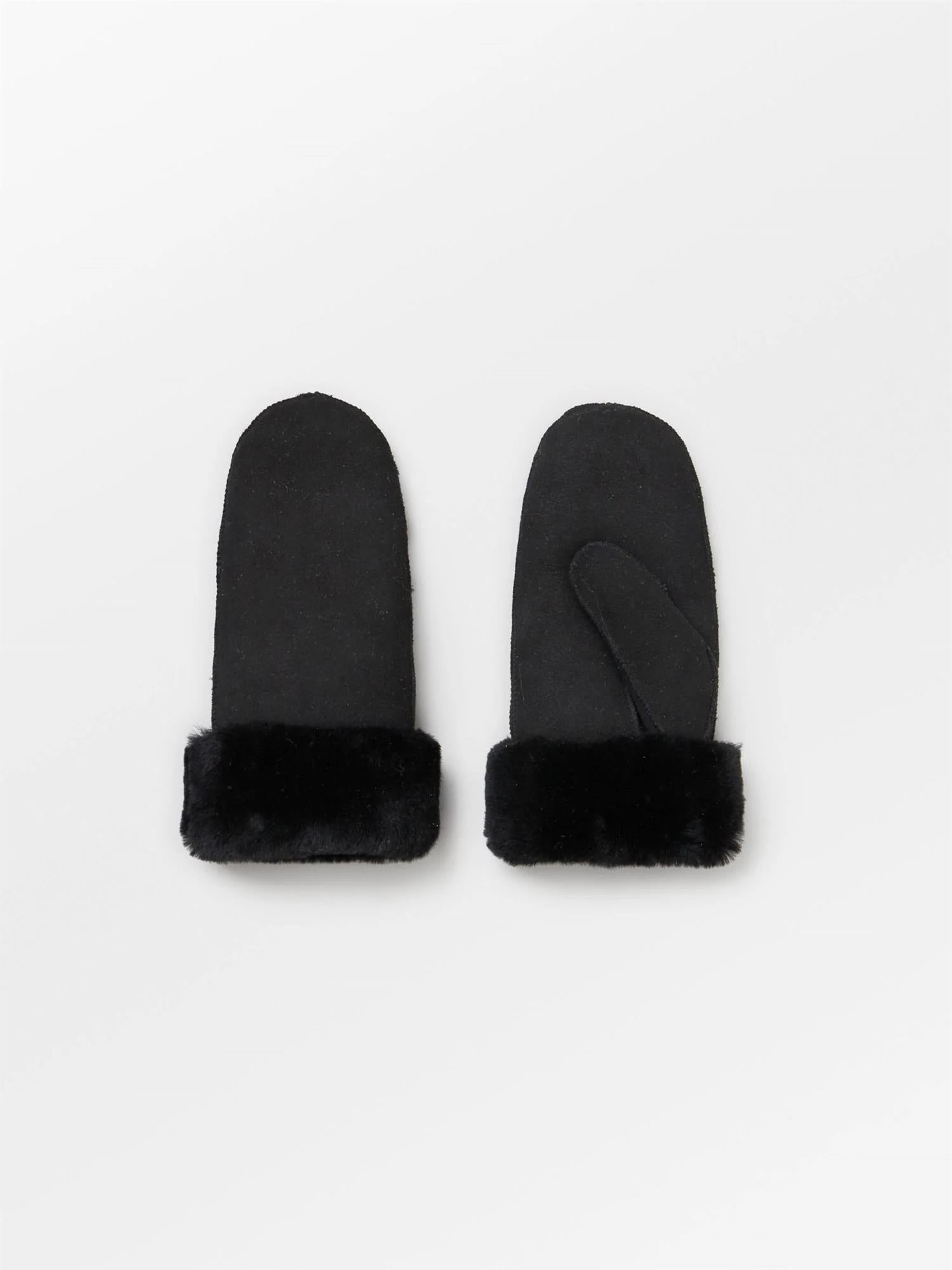 Doa Shearling Mitten, Black