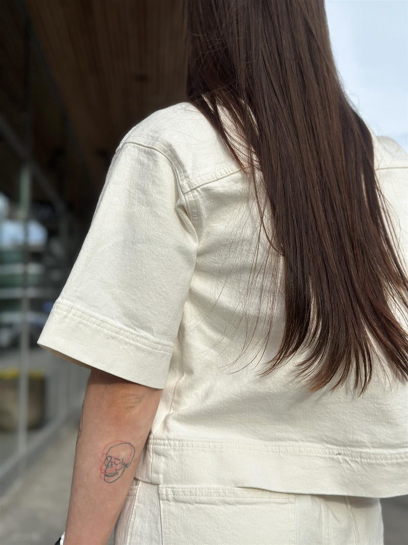 KOSA 11, Shirt