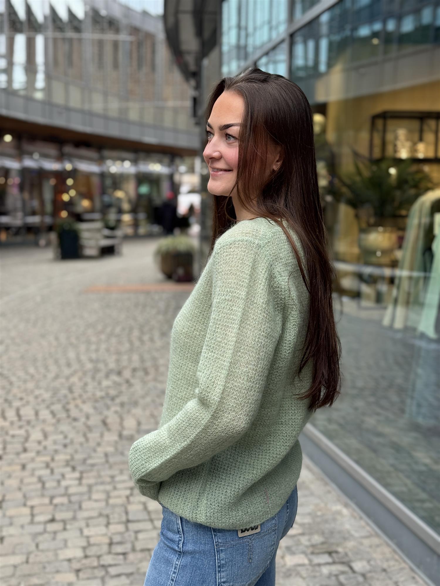 New Maddy, Blossom Green