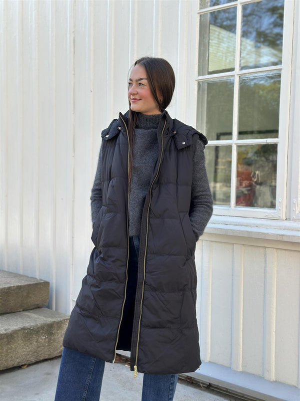 Orzala vest , Black