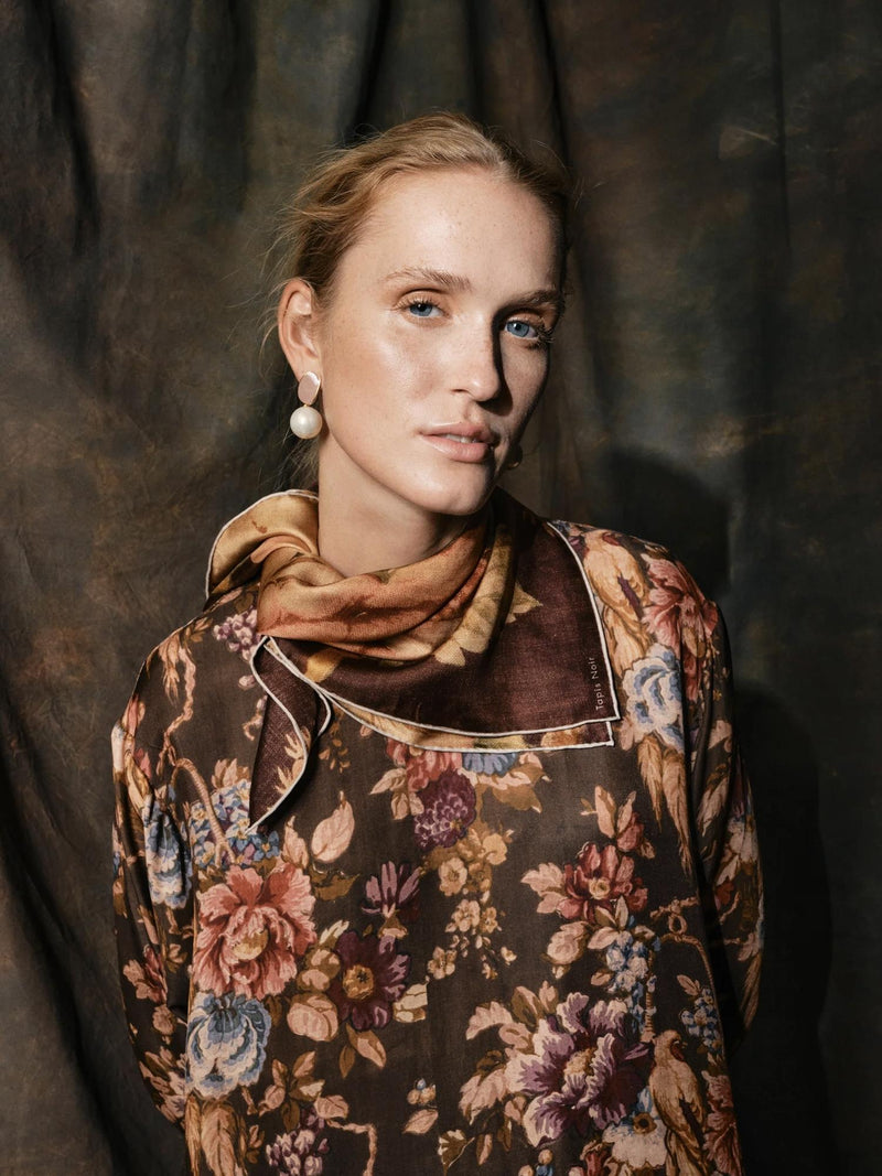 Small Classical Davina Scarf, Brown