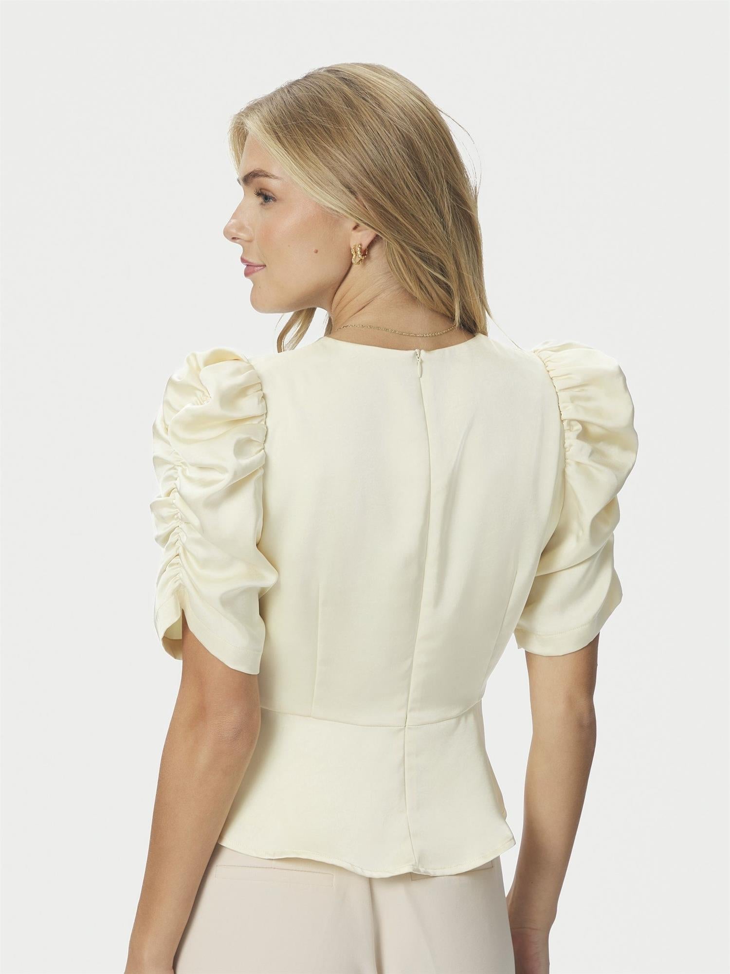 Benua Heavy Sateen Blouse