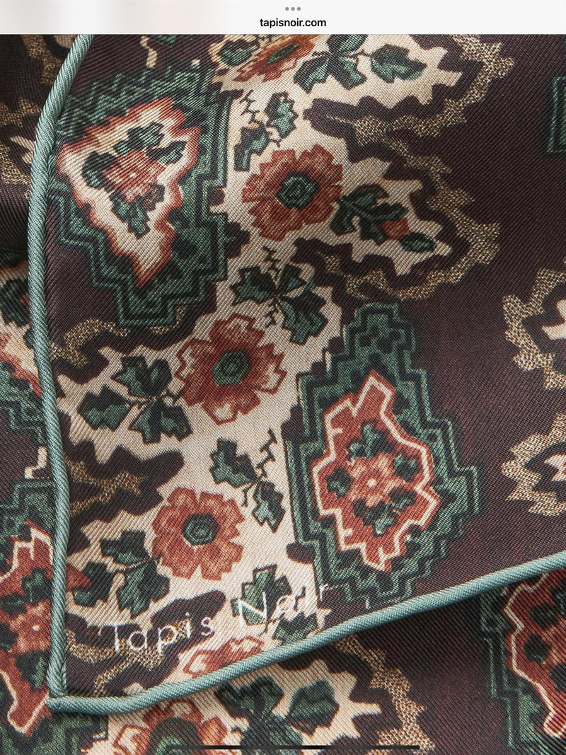 Small Classical Dara Scarf, Brown