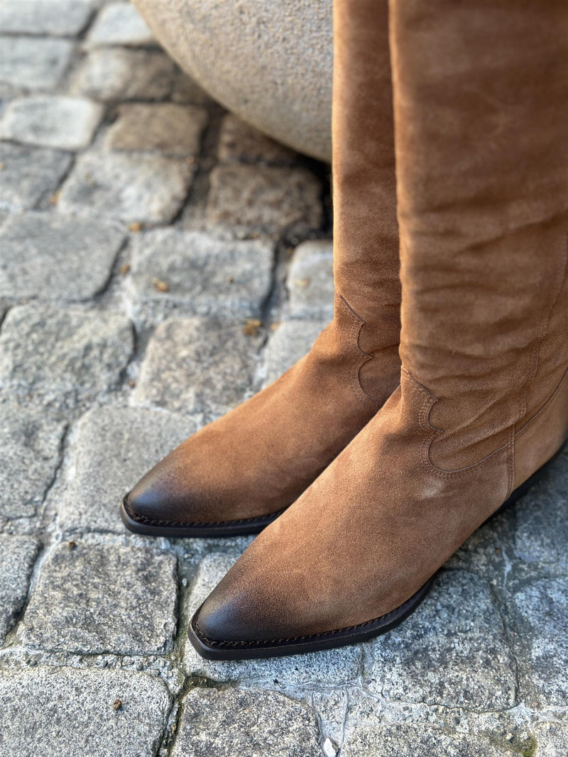 Long Boots , Cognac babysilk suede