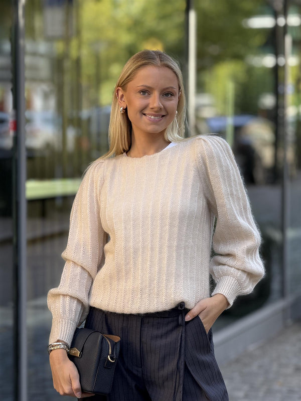 Wavy Sweater, Winter White