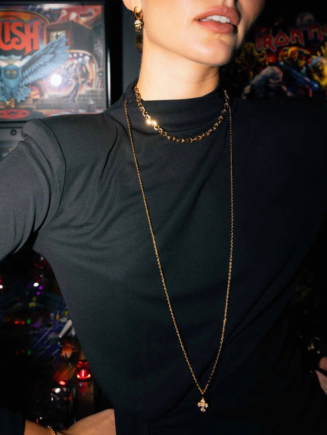 Angeled chain necklace, gold