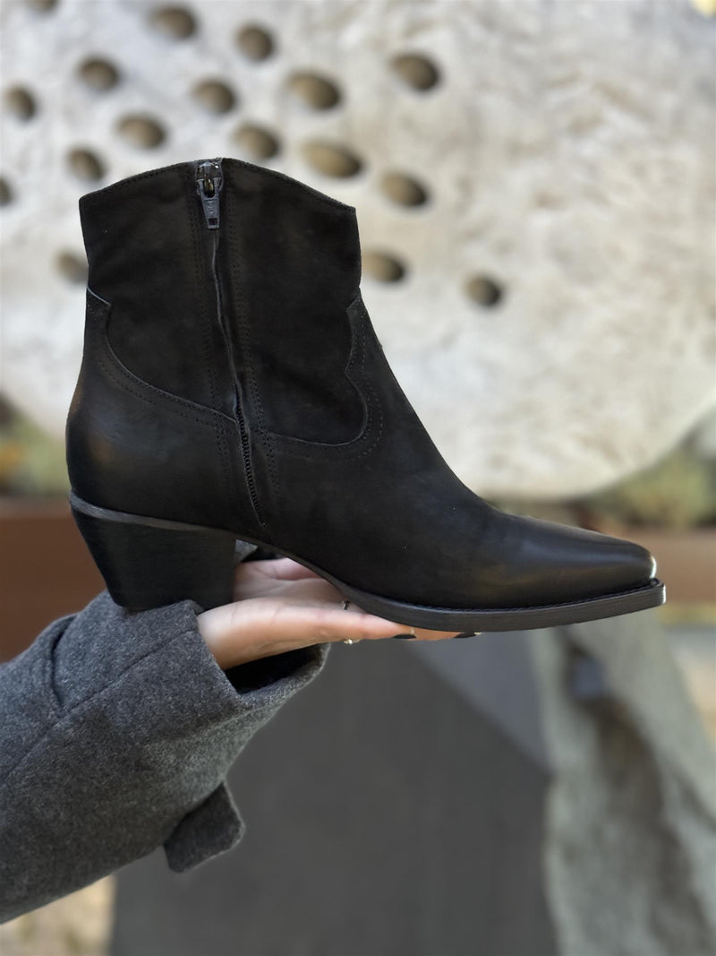 Varese Black nubuk Boots, Lav