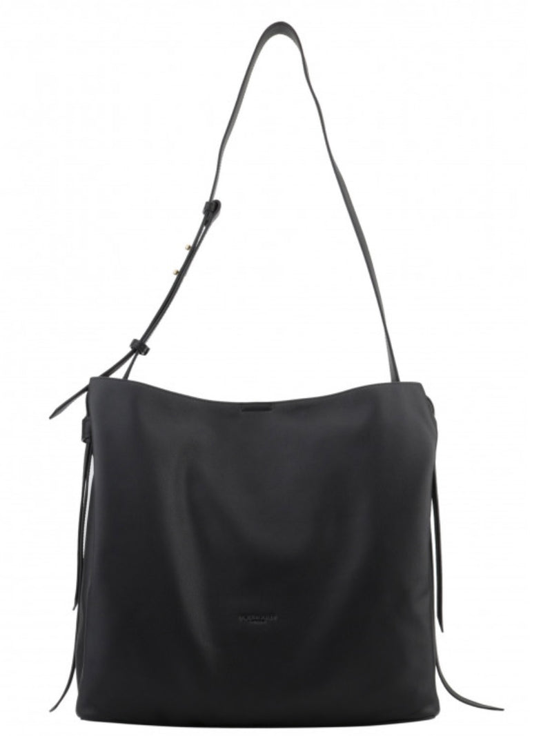 Amalie Messenger Bag XL, Black